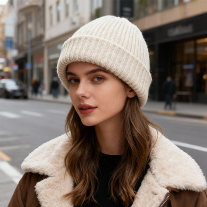 🧢DIYSTAR™Knitted Beanie — Cozy. Stylish. Effortless.