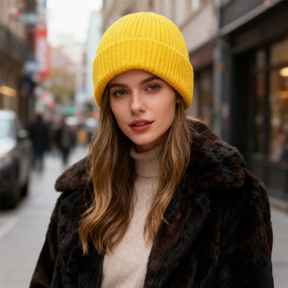 🧢DIYSTAR™Knitted Beanie — Cozy. Stylish. Effortless.