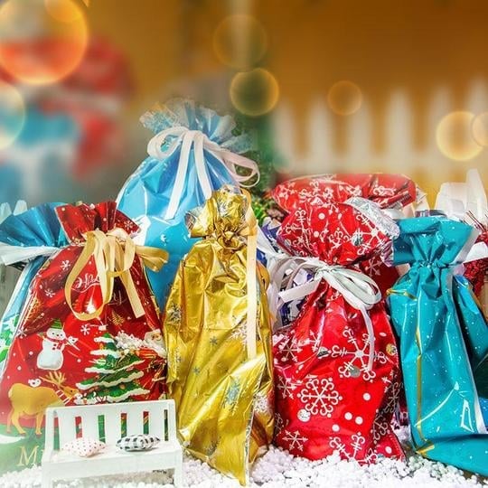 🎁 QIAWI™ Christmas Gift Bags — Wrap Smarter, Not Harder!